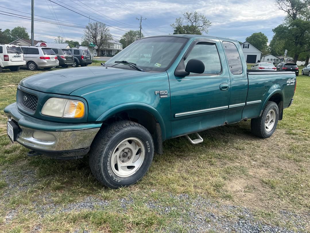 Image of Ford F-150 Primary image