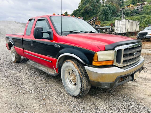 Image of Ford F-250 equipment image 4