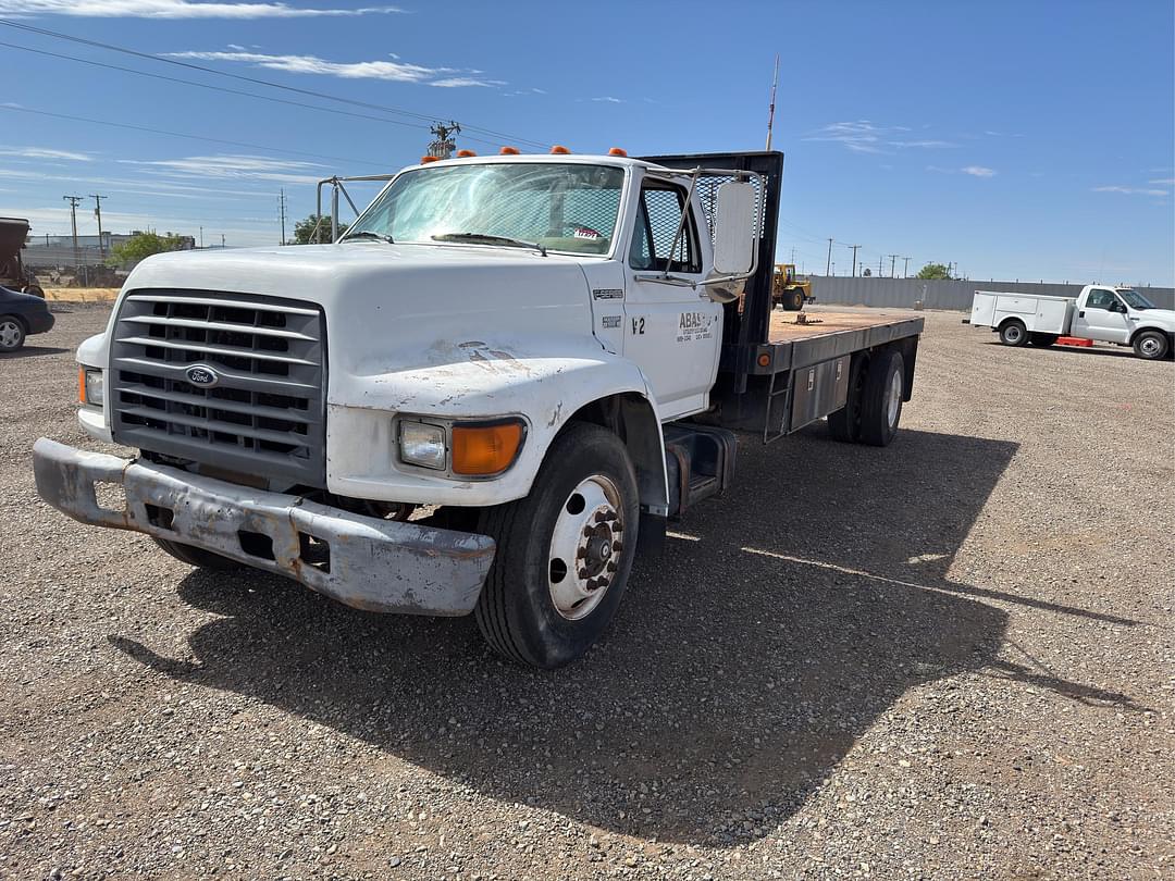 Image of Ford F-SERIES Primary image