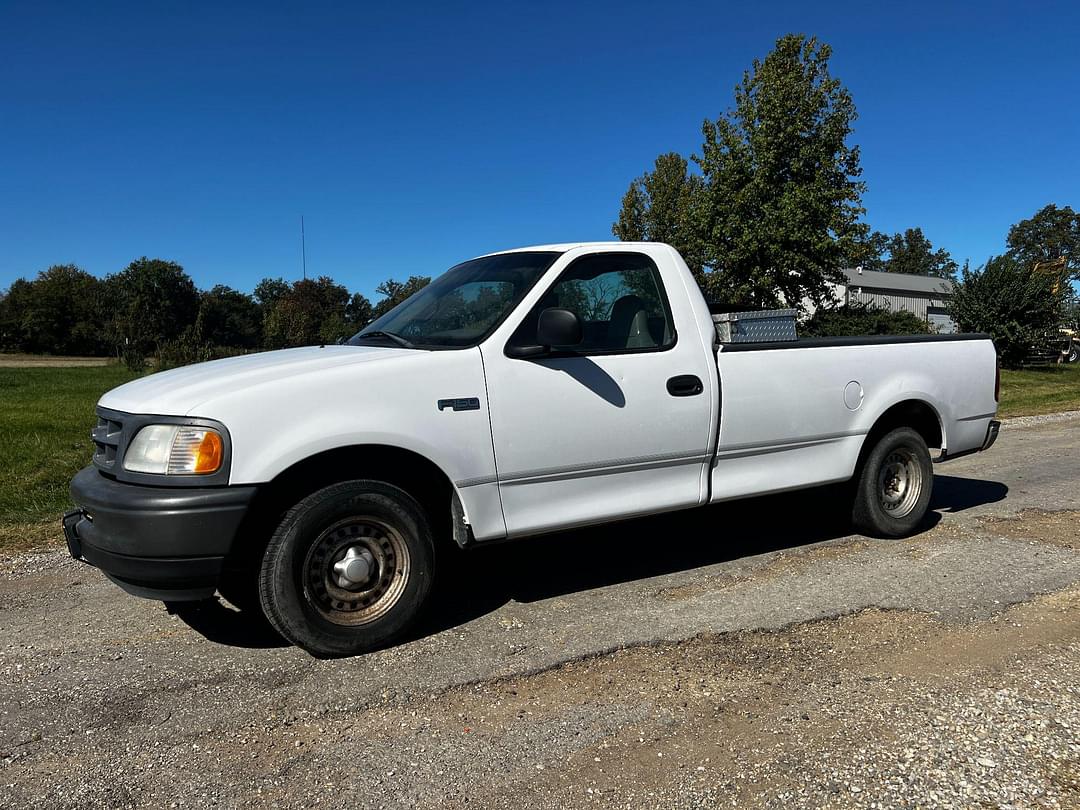 Image of Ford F-150 Primary image