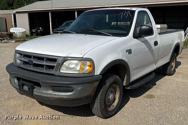 Image of Ford F-150 Primary image