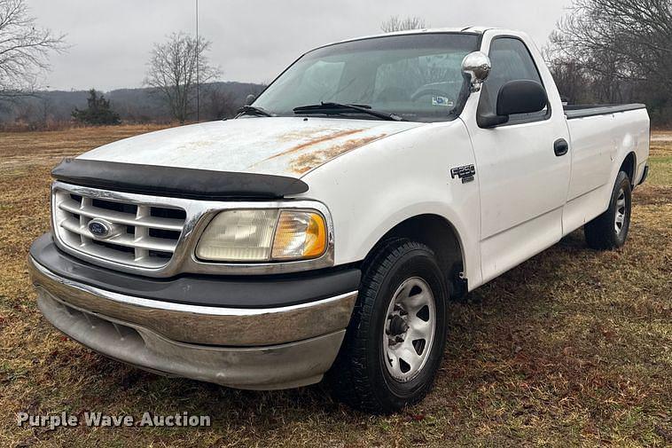 Image of Ford F-250 Primary image