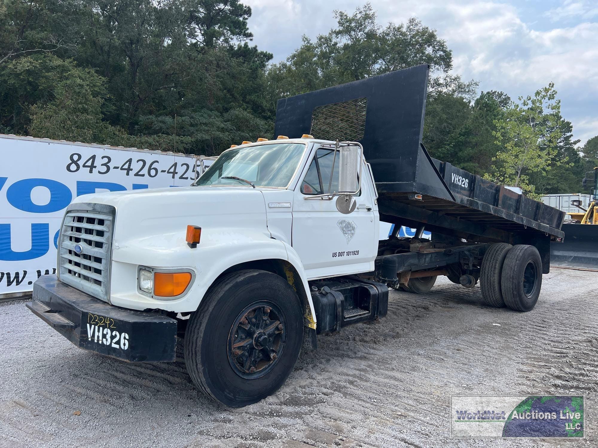 Main image Ford F-700