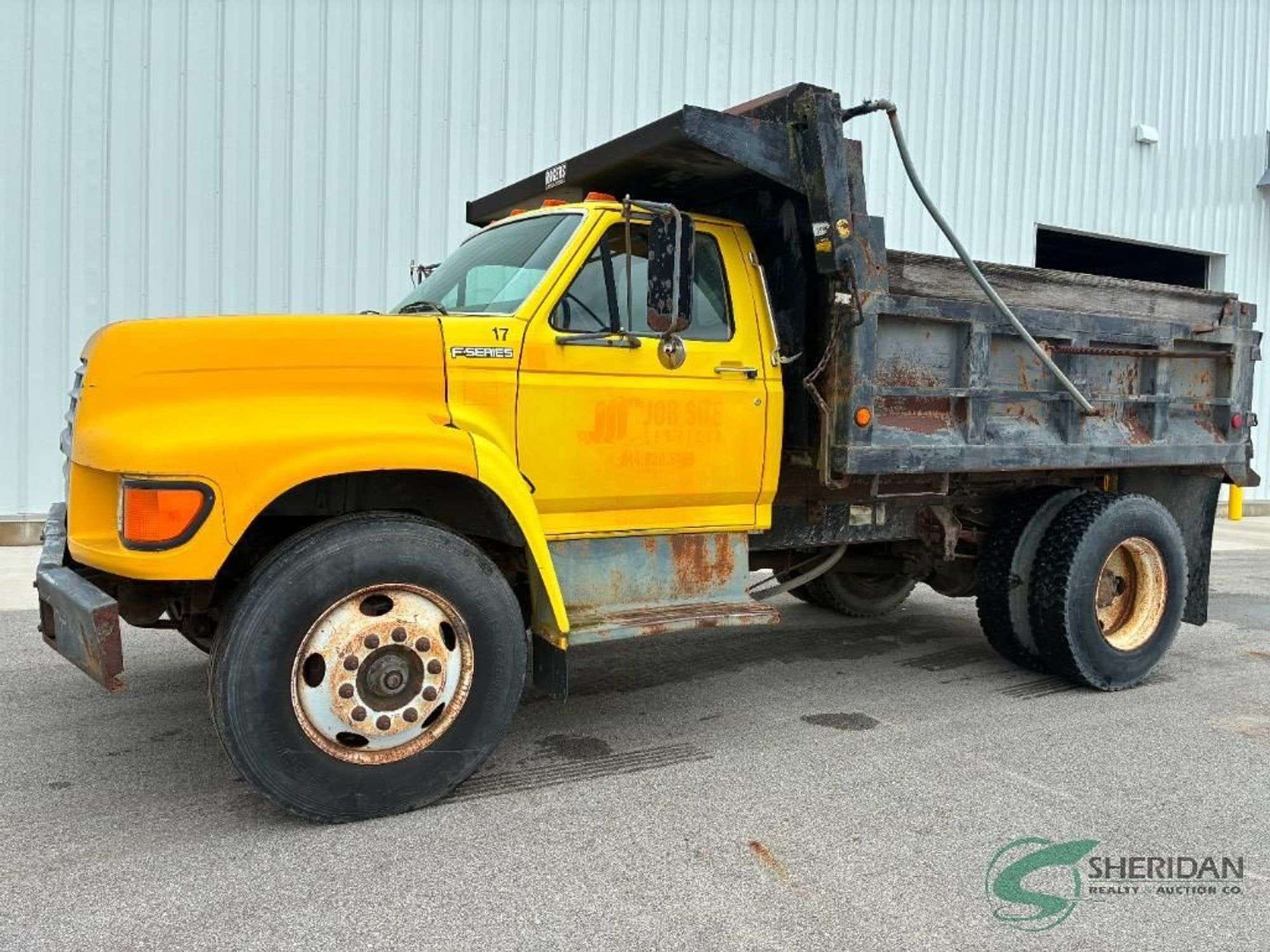 1998 Ford F-800 Equipment Image0