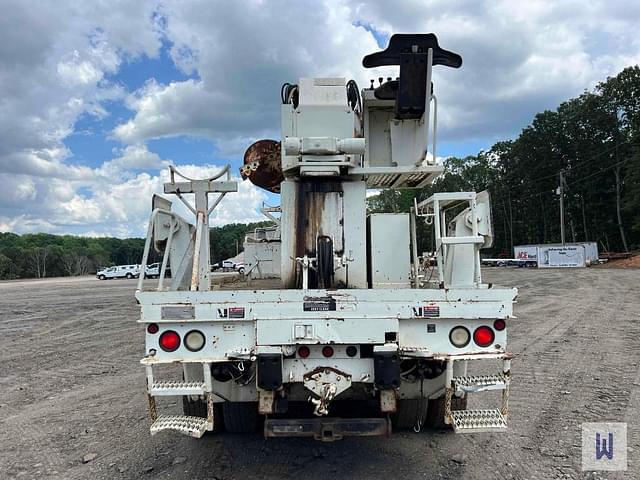 Image of Ford FT900 equipment image 4