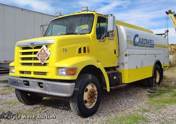 Main image Ford L8000