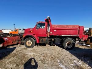 1998 Ford L8500 Image