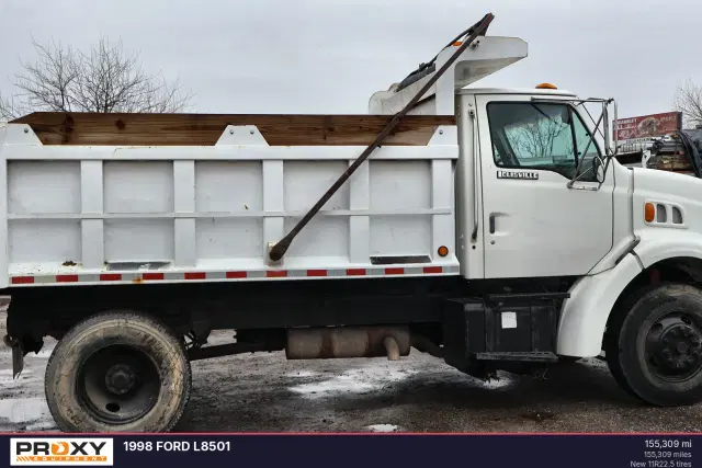 Image of Ford L8501 equipment image 2