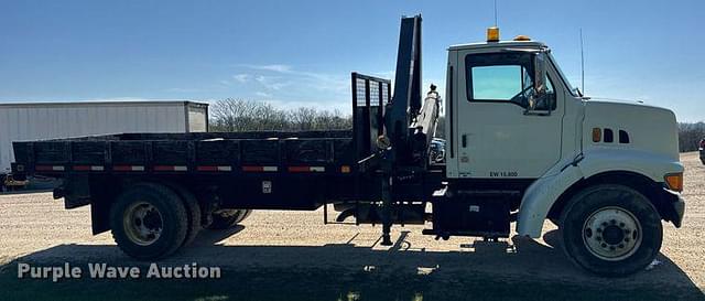 Image of Ford L8501 equipment image 3