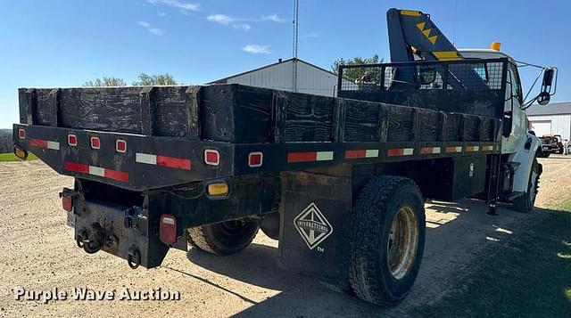 Image of Ford L8501 equipment image 4