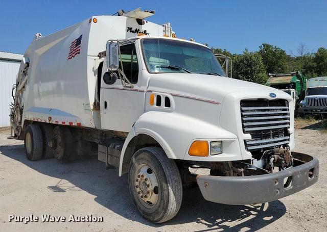 Image of Ford L8513 equipment image 2