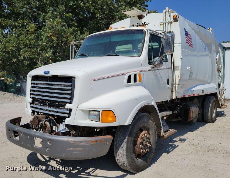 Image of Ford L8513 Primary image