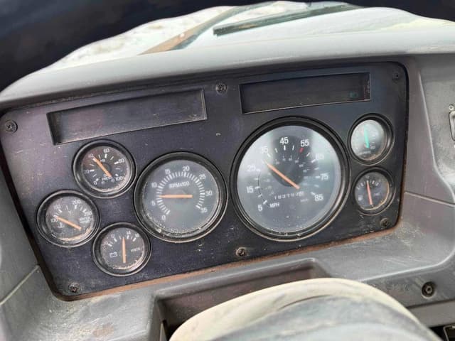 Image of Ford LT9501 equipment image 4