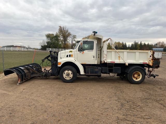 Image of Ford Louisville equipment image 1