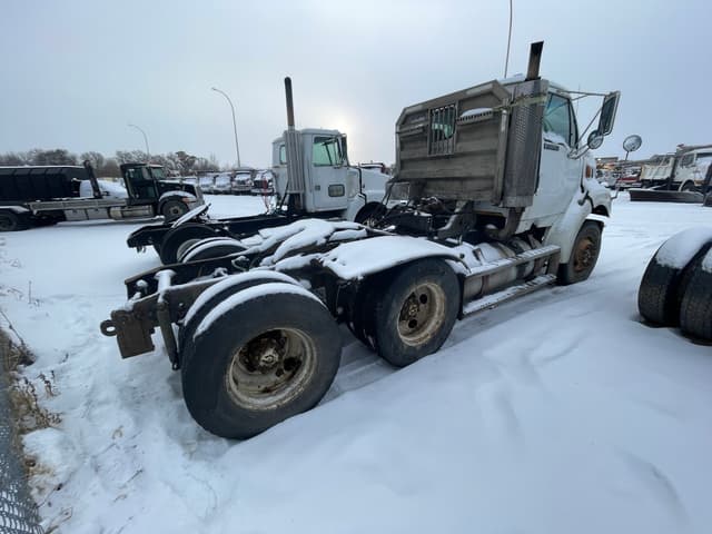 Image of Ford Louisville equipment image 2