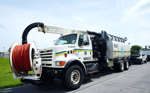 1998 Ford LT8500 Image