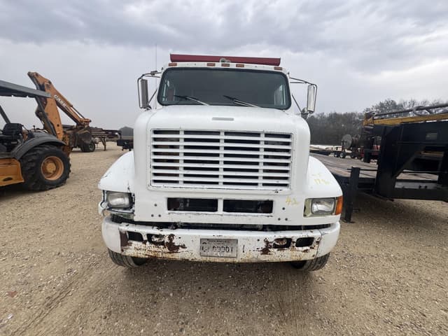 Image of Ford LT8513 equipment image 2