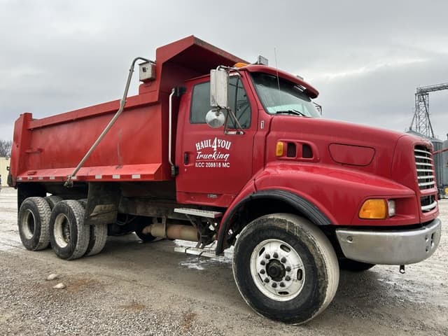 Image of Ford LT8513 equipment image 1