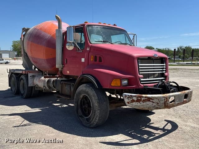 Image of Ford LT8513 equipment image 2