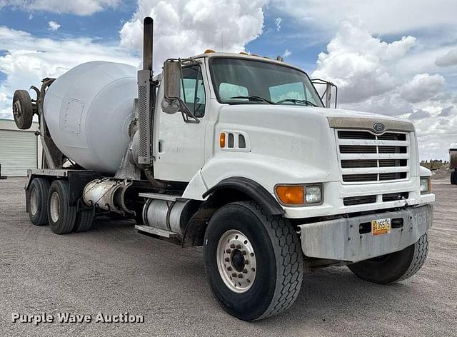 Image of Ford LT9511 equipment image 2