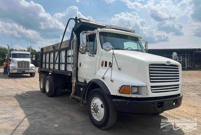 Image of Ford LT9513 equipment image 2