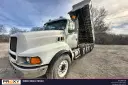 1998 Ford LT9522 Image