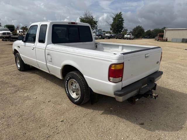 Image of Ford Ranger equipment image 2