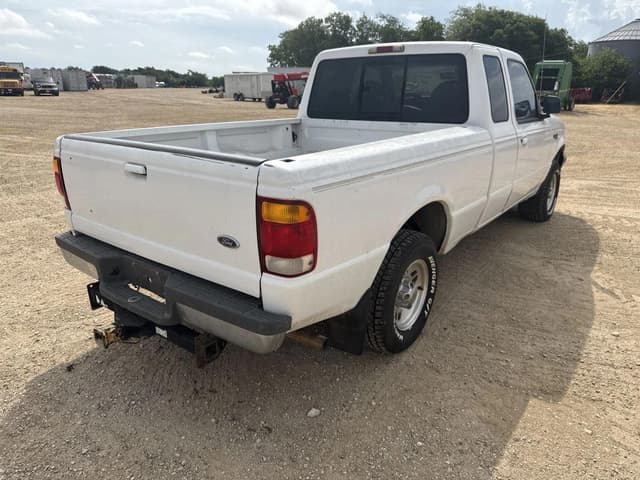 Image of Ford Ranger equipment image 3