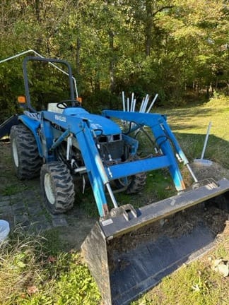 Main image Ford-New Holland 1725