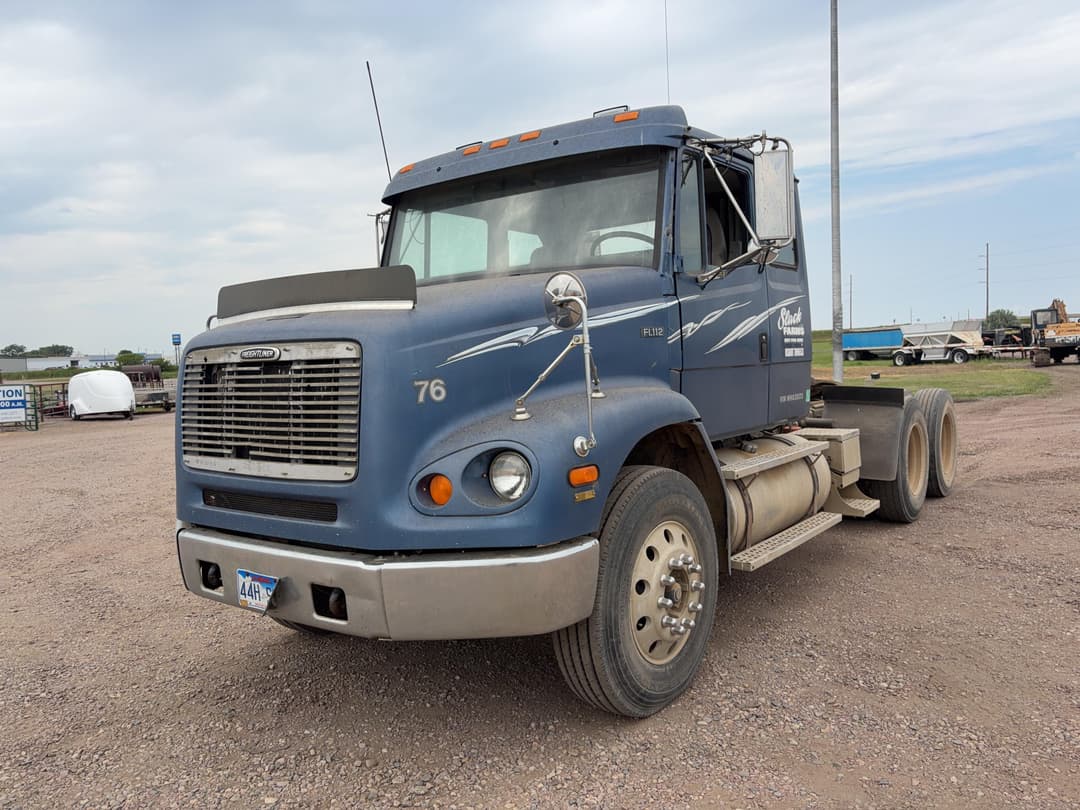 Image of Freightliner FL112 Primary image