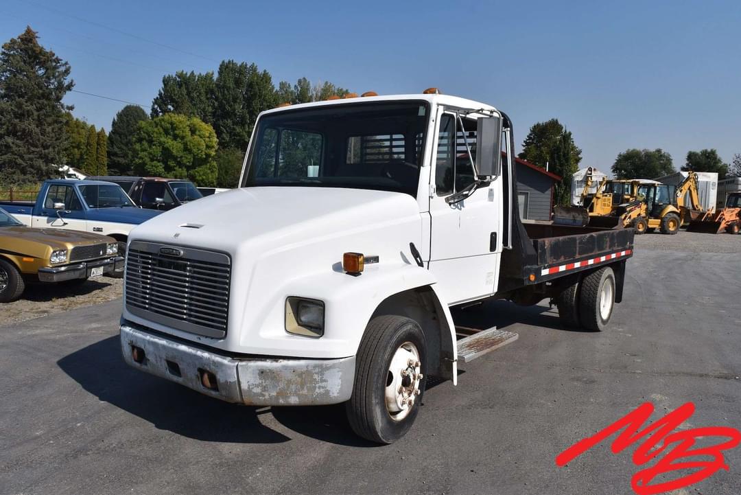 Image of Freightliner FL60 Primary image