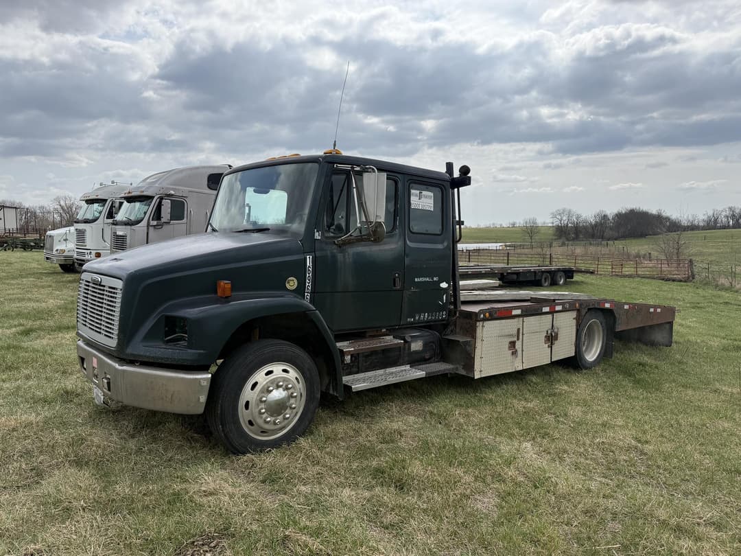 Image of Freightliner FL70 Primary image