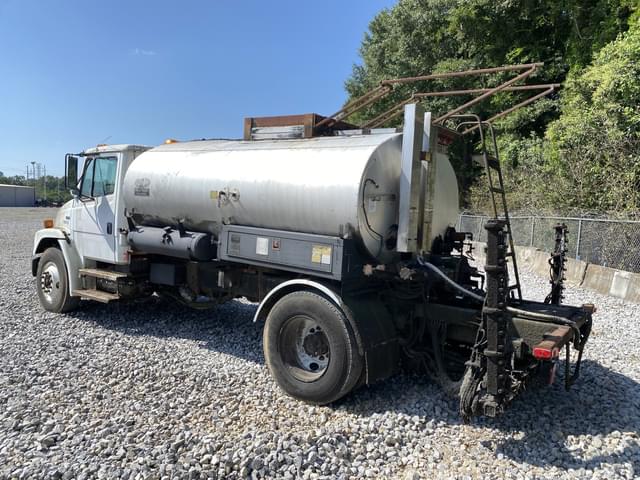 Image of Freightliner FL70 equipment image 1
