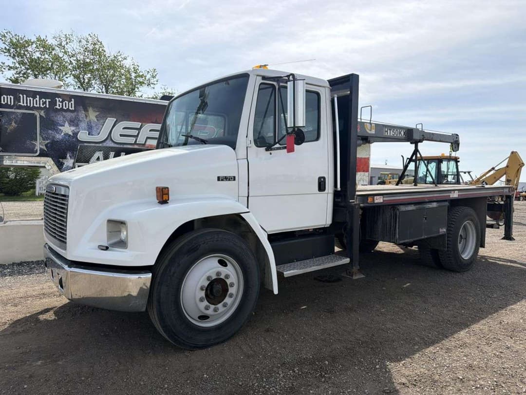Image of Freightliner FL70 Primary image
