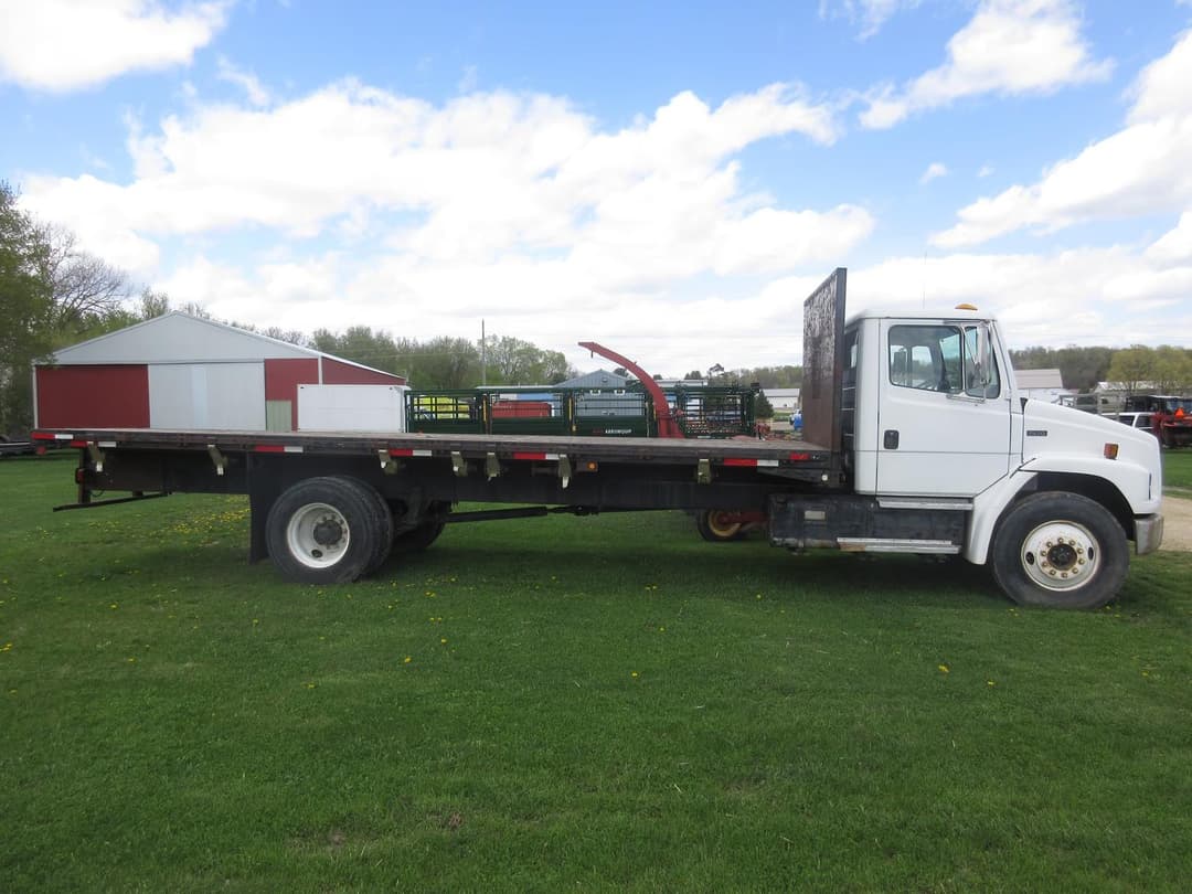 Image of Freightliner FL70 Primary image