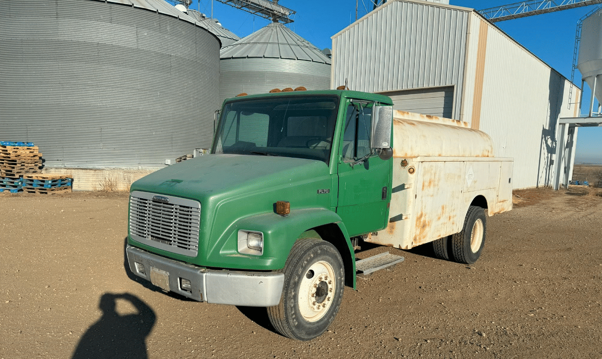Main image Freightliner FL70
