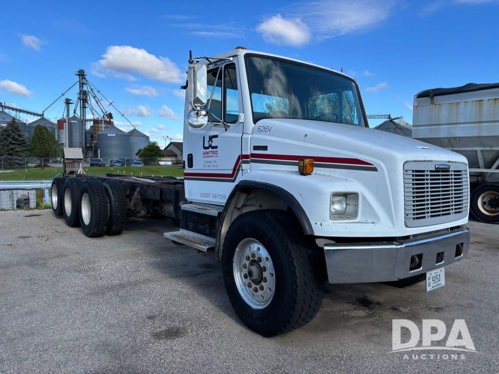 Image of Freightliner FL80 Primary image