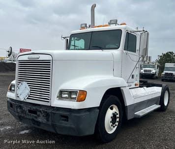 Main image Freightliner FLD