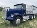 1998 Freightliner FLD120 Image