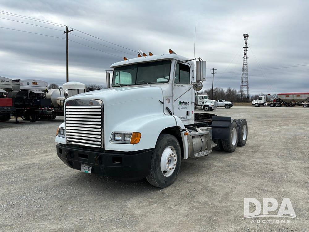 Image of Freightliner FLD120 Primary image