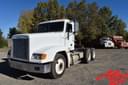 1998 Freightliner FLD120 Image