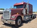 1998 Freightliner FLD120 Image