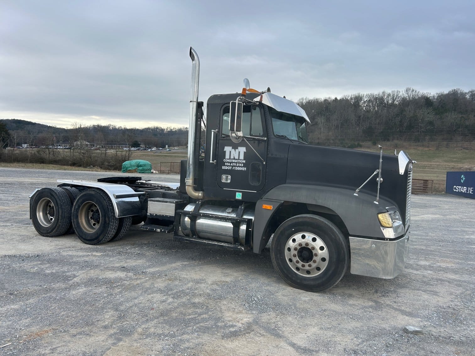 1998 Freightliner FLD120 Equipment Image0