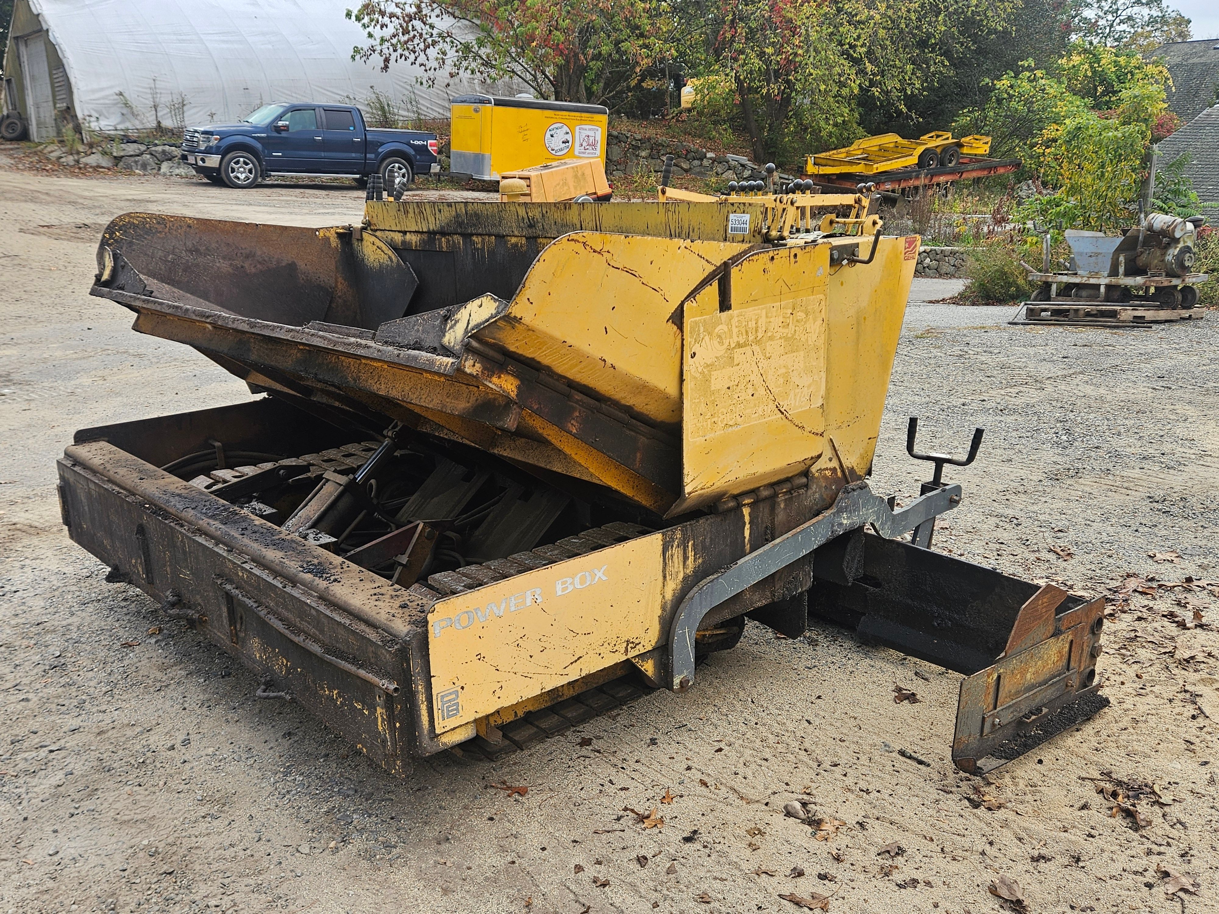 1998 Gehl 1448 Equipment Image0