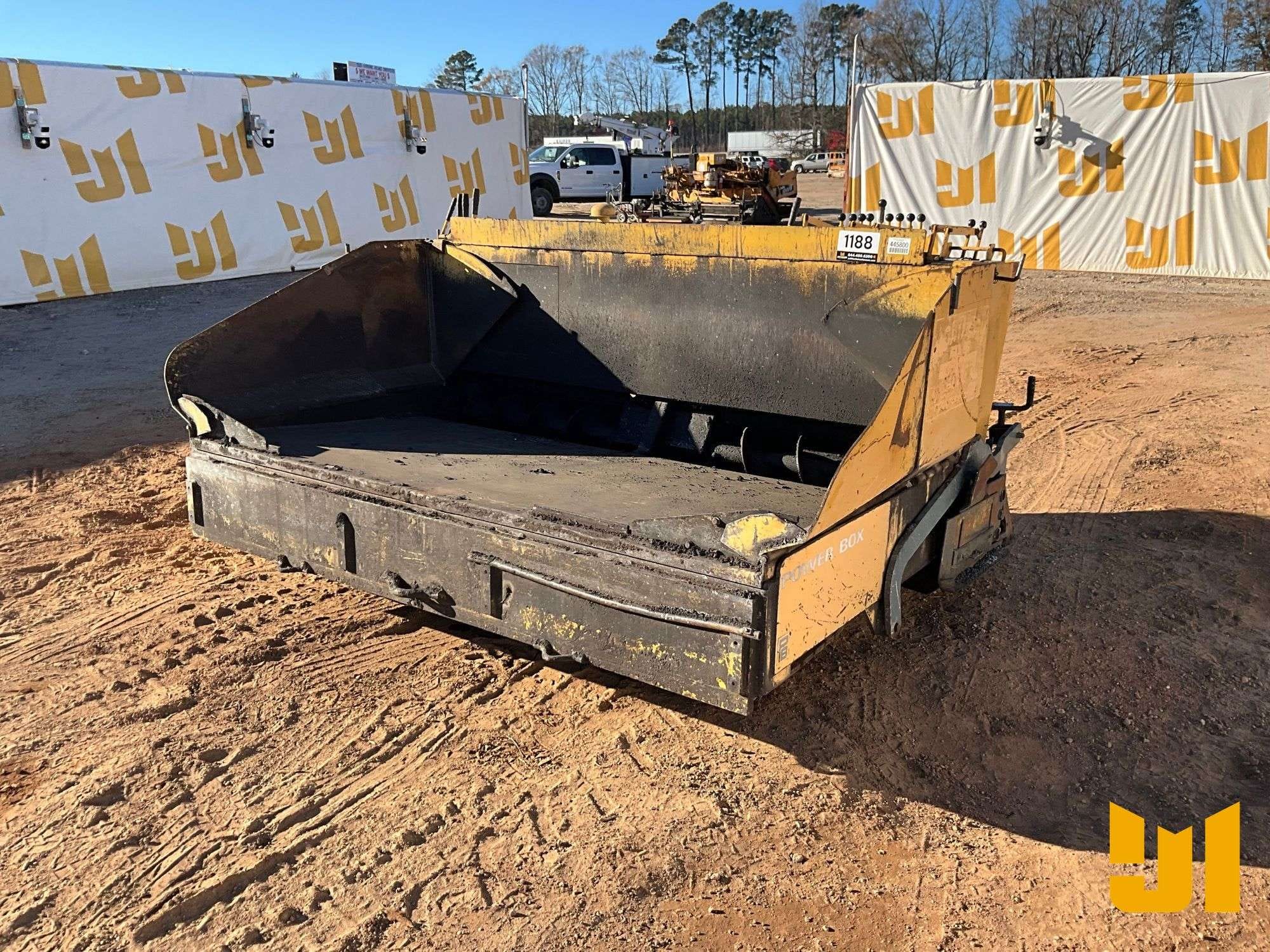 1998 Gehl 1448 Equipment Image0