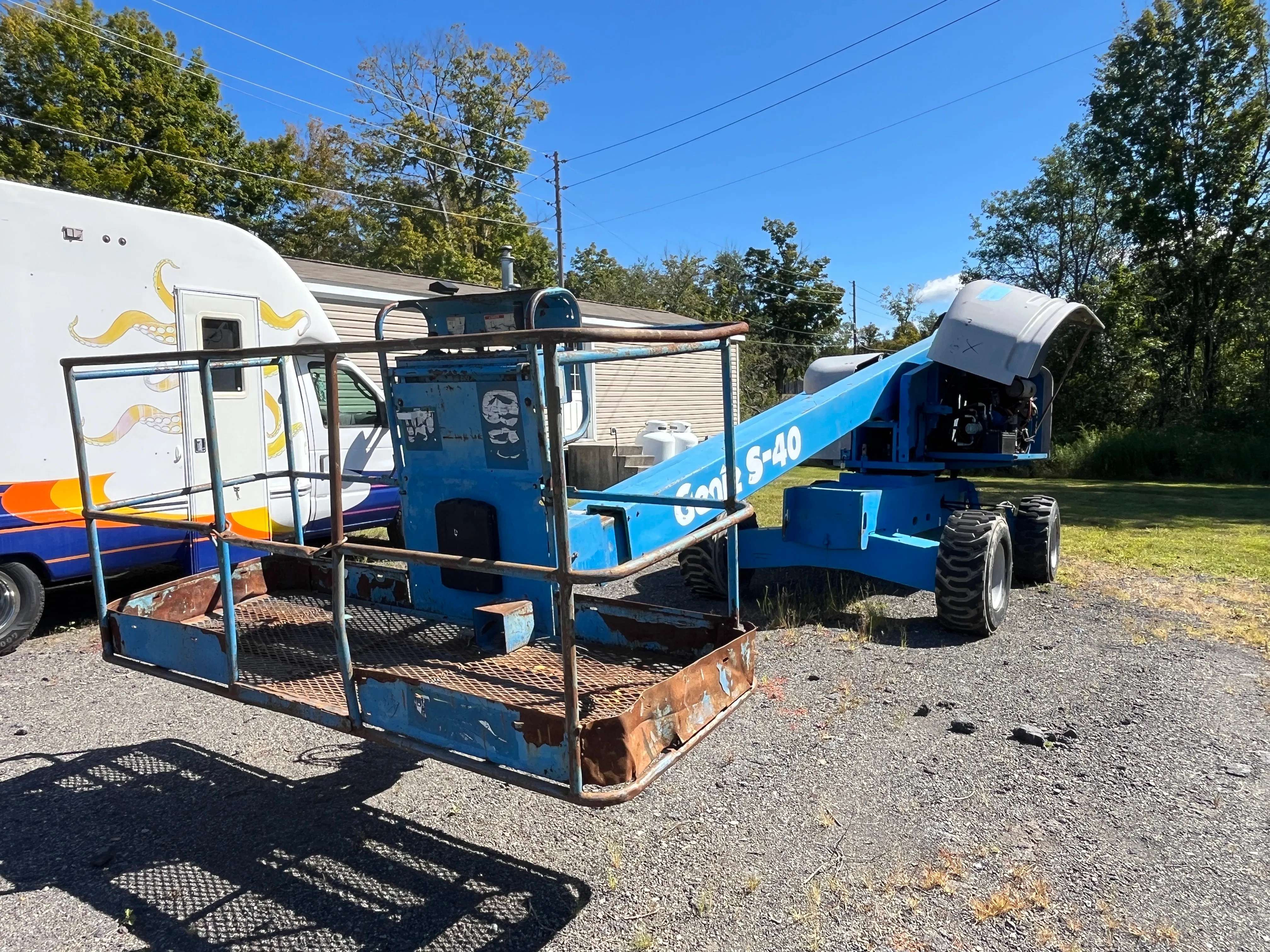 1998 Genie S-40 Equipment Image0