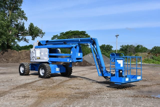 Image of Genie Z60/34 equipment image 4