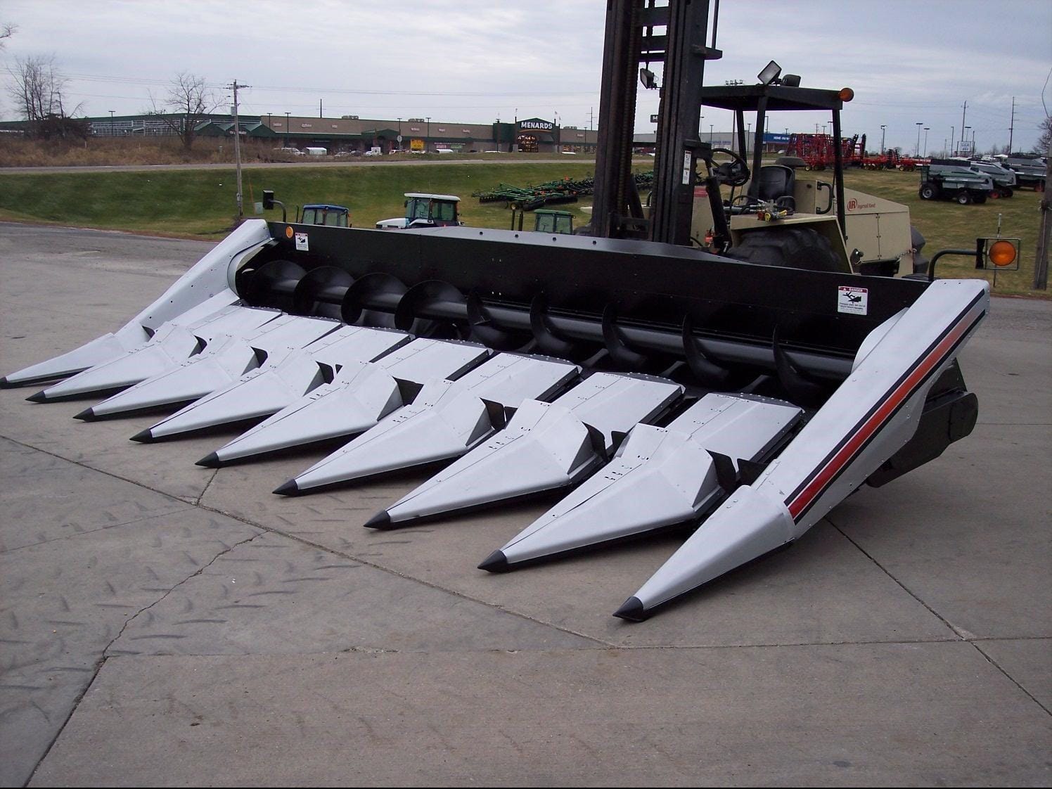 1998 Gleaner R630 Equipment Image0