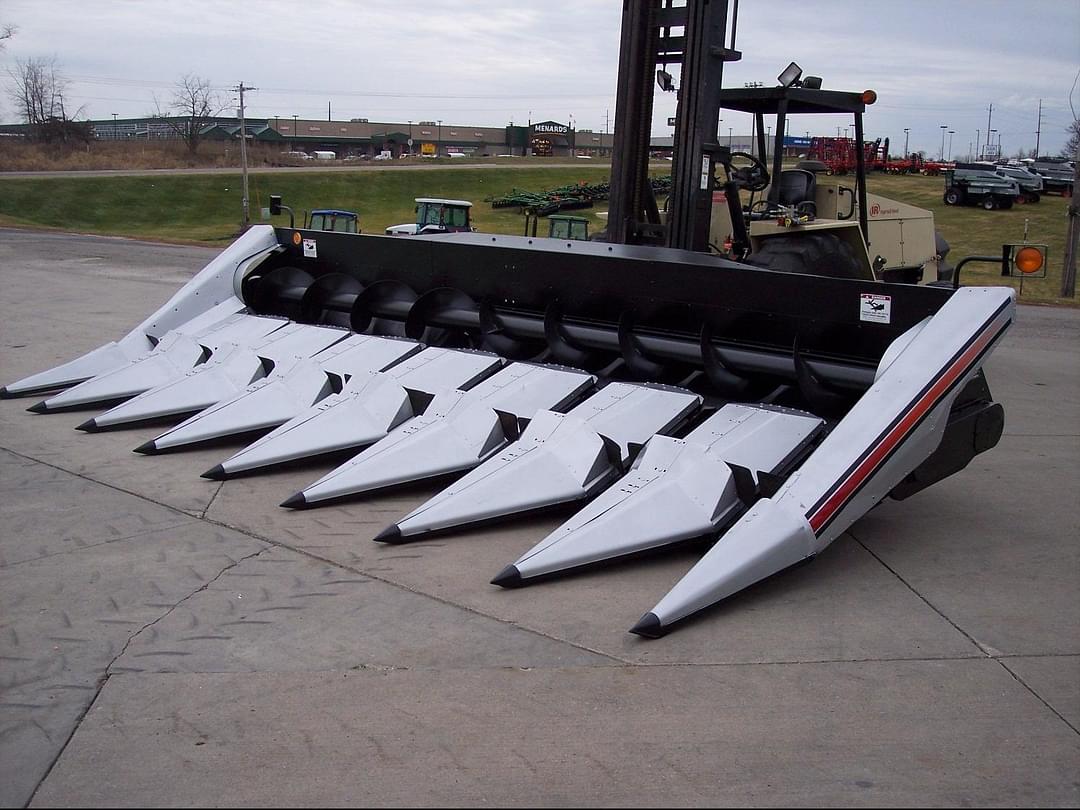 Image of Gleaner R630 Primary image