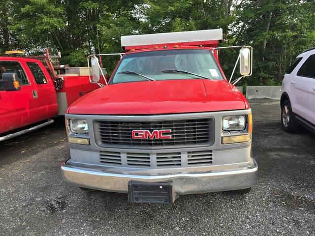 Image of GMC 3500 equipment image 1